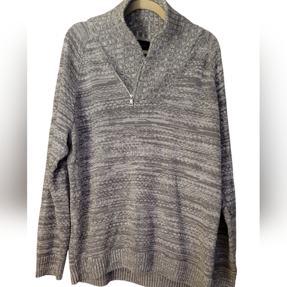 QUARTER ZIP APRES PULLOVER - Picture 3 of 10